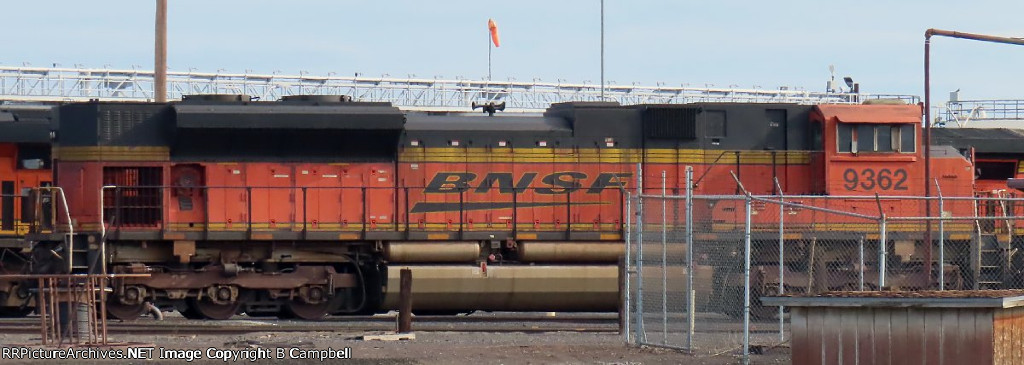BNSF 9362